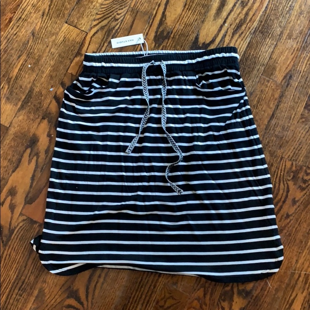 Max studio striped cotton skirt NWT